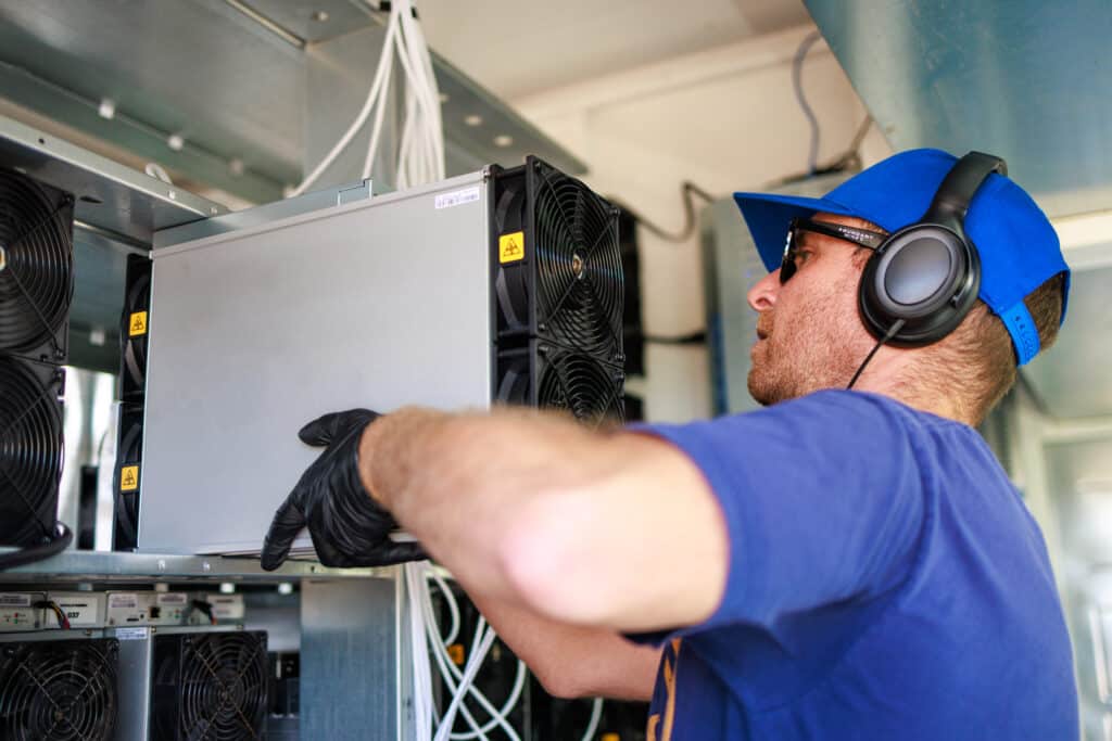 mining facility services